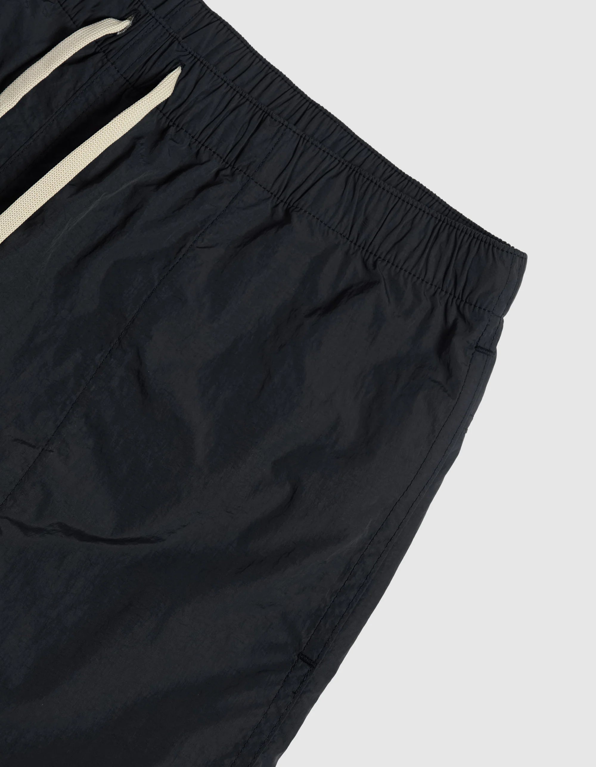 VICTORIA 'Queenhead' Water Shorts (Black)