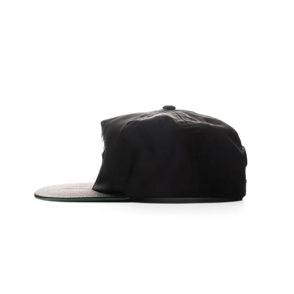 Mr Nuggs Snapback (Black)