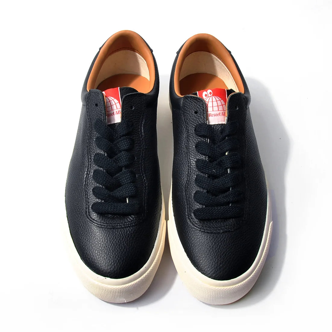 Last Resort AB: VM001 Leather Lo (Black/White)