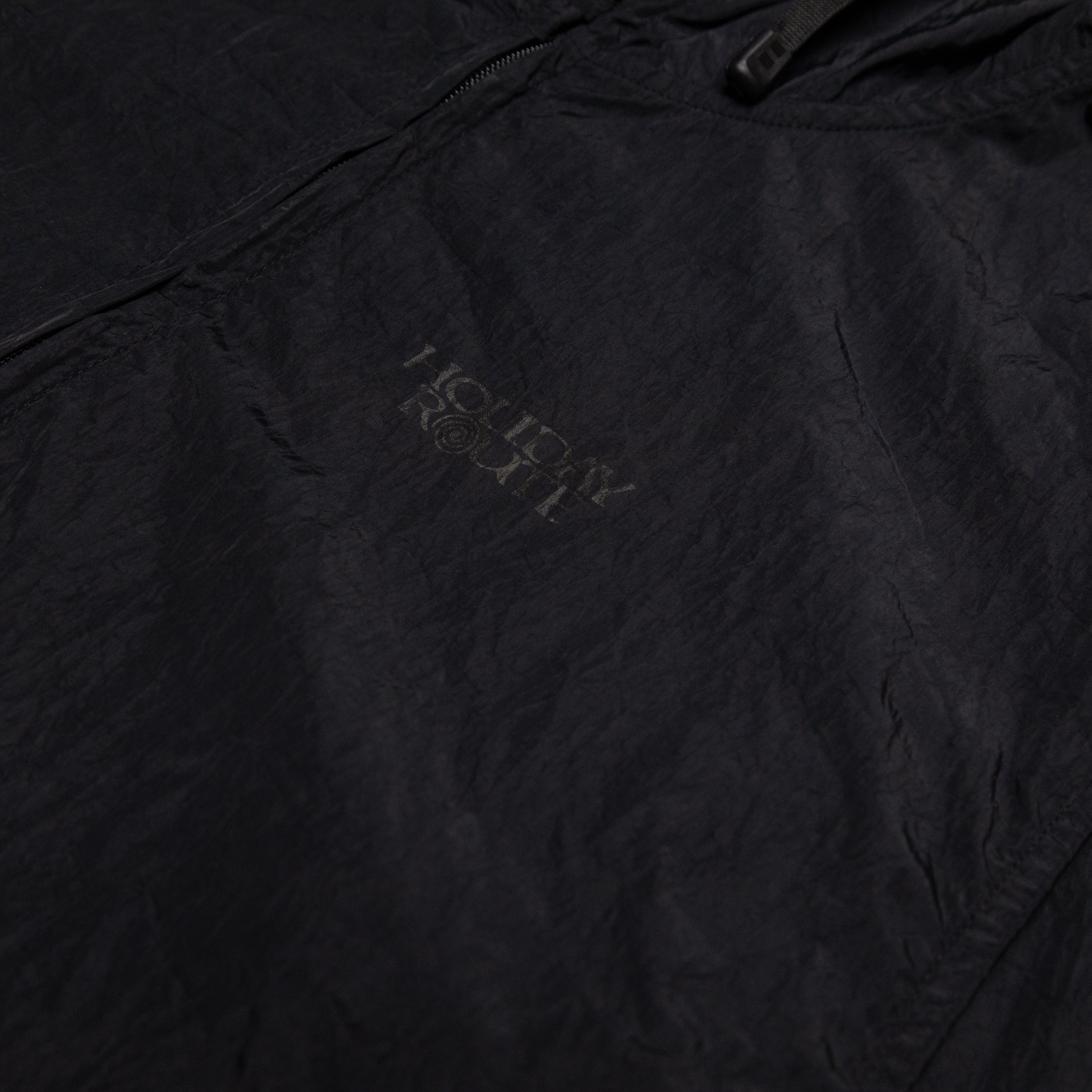 Holiday Route 'Spiral' Windbreaker (Black)