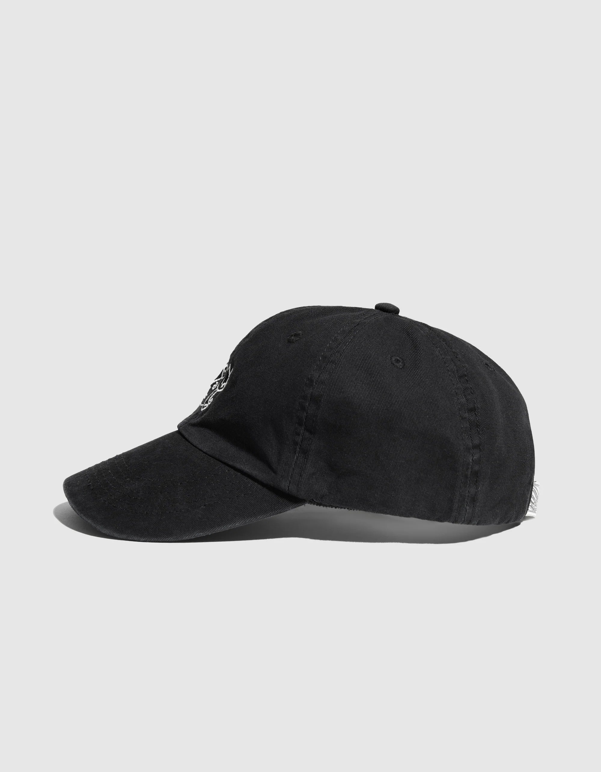 VICTORIA 'Queenhead Logo' Cap (Black)