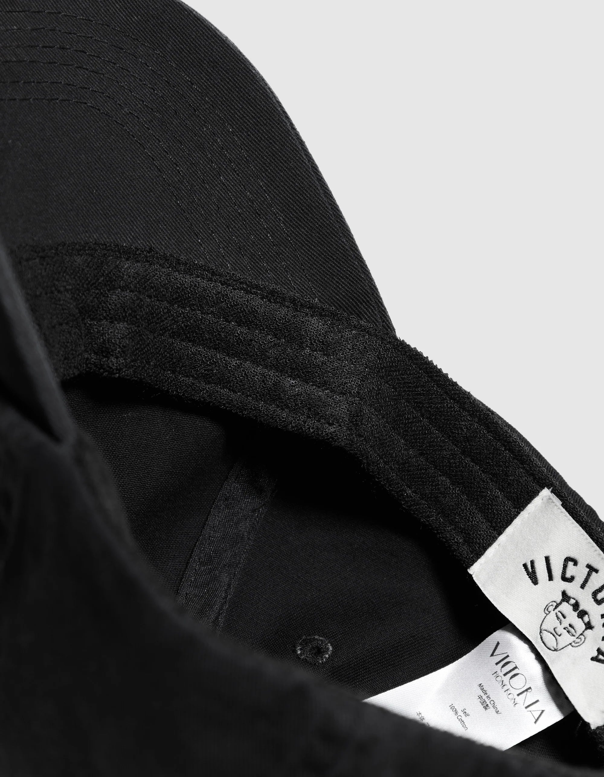 VICTORIA 'Queenhead Logo' Cap (Black)