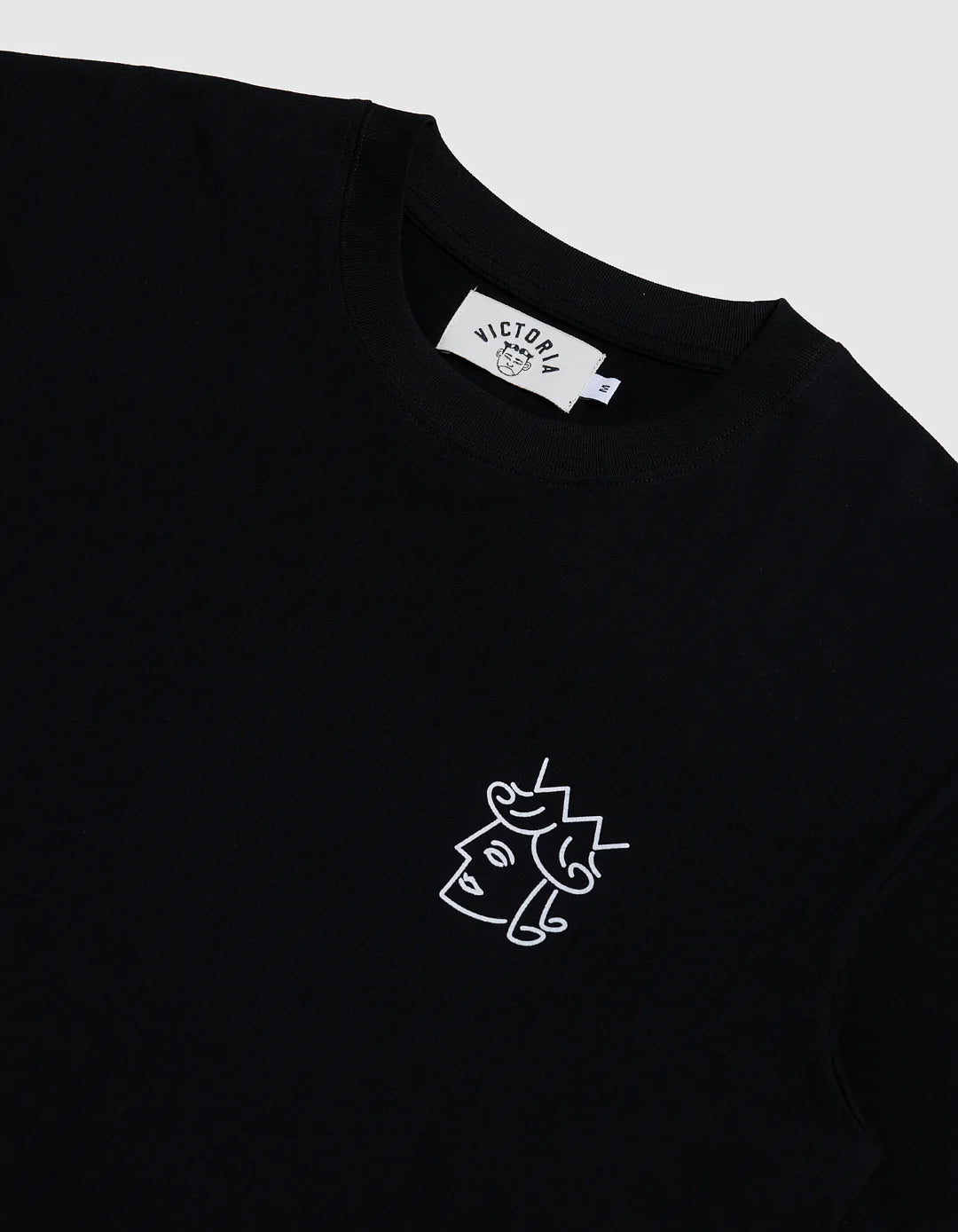 VICTORIA 'Queenhead Logo' T-Shirt (Black)