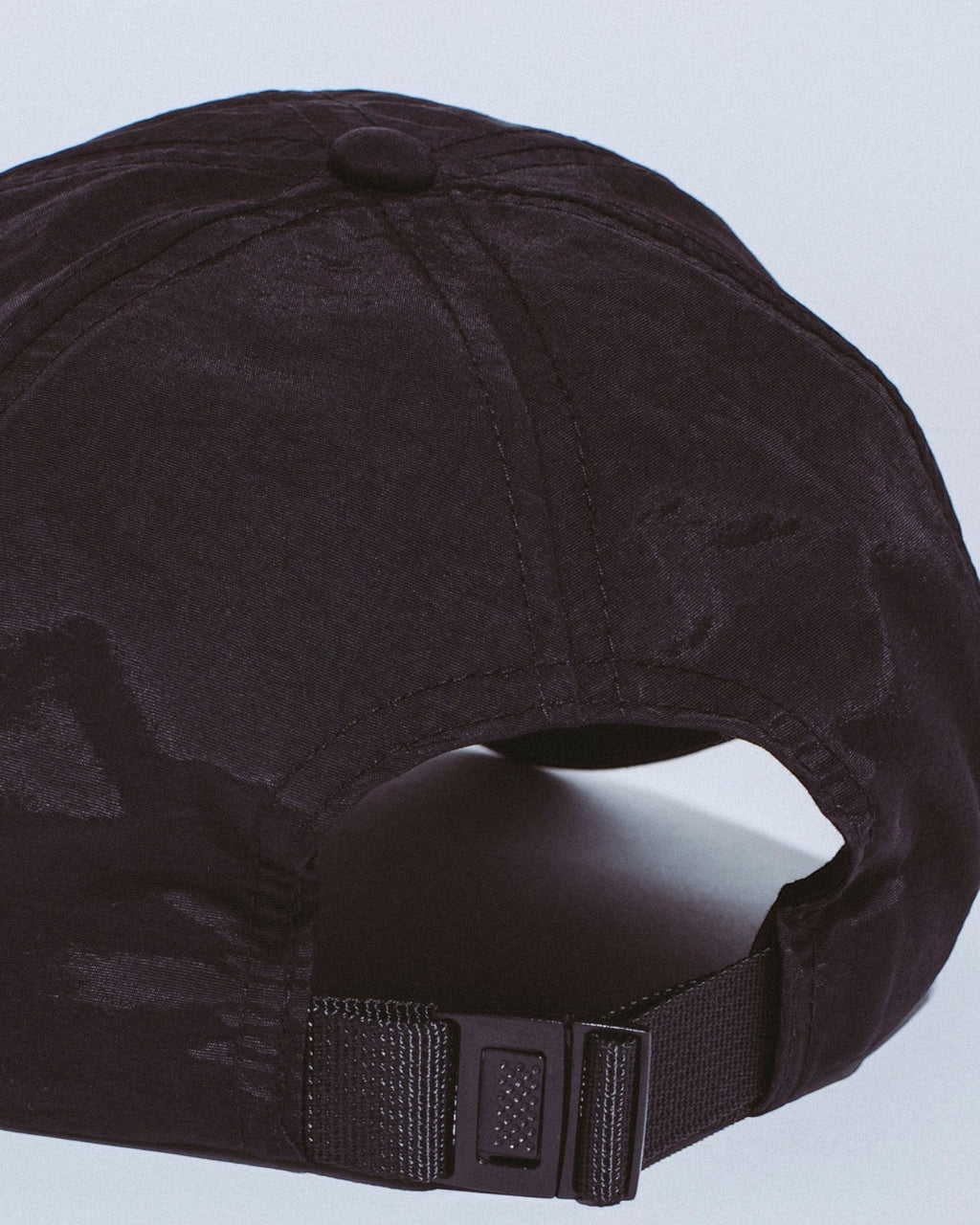 FA World Entertainment 'Hydrochromic Floppy' Hat (Black)