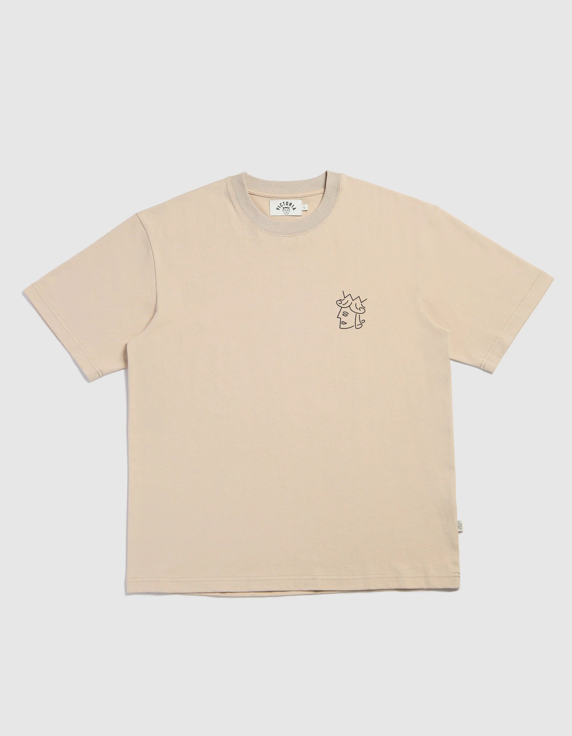 VICTORIA 'Queenhead Logo' T-Shirt (Sand)