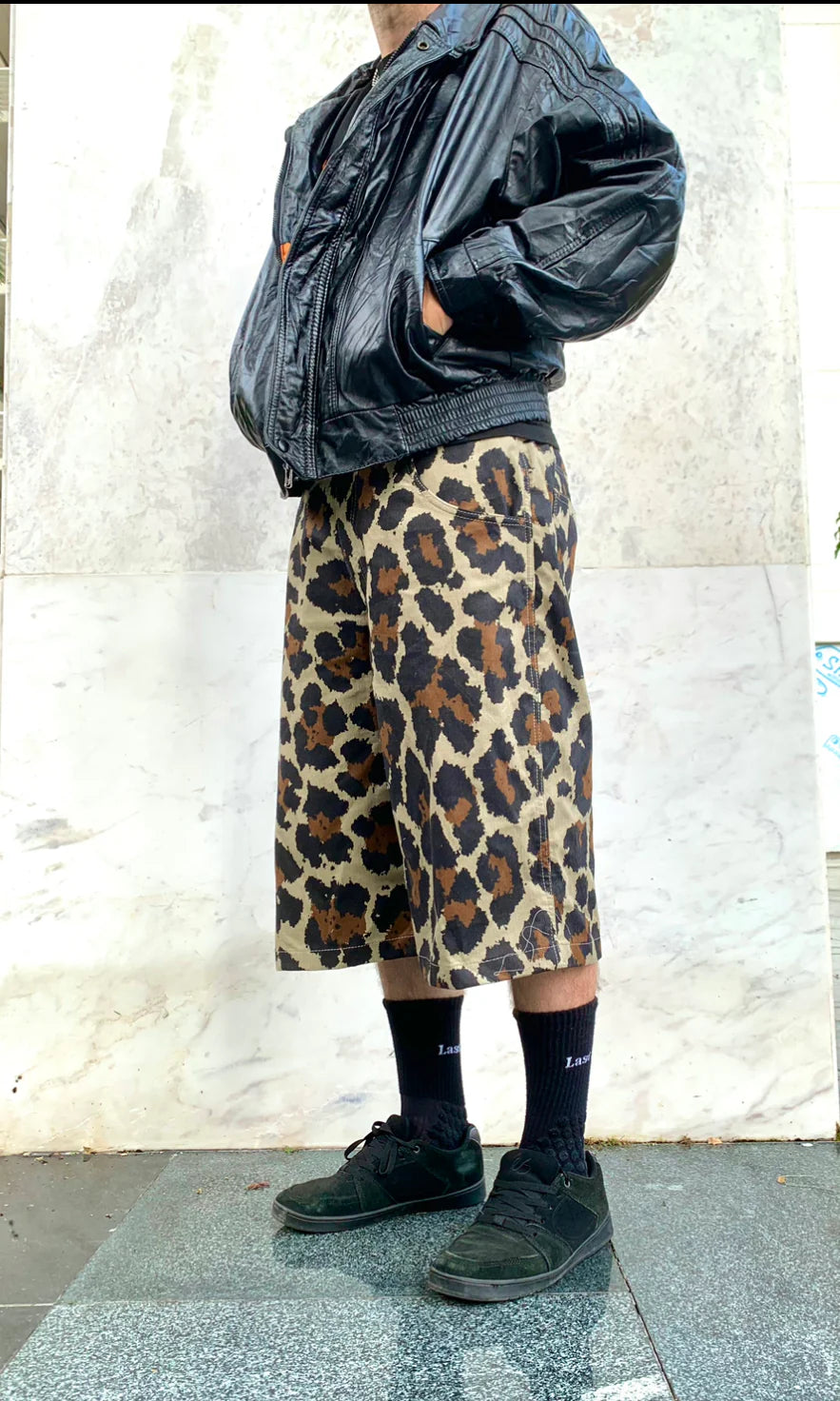 GLUE BAG Feral Carpenter Shorts Leopard