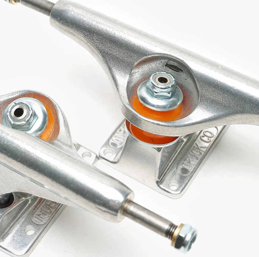 Independent 139/144 Stage 11 Forged Hollow Silver Skateboarding Trucks