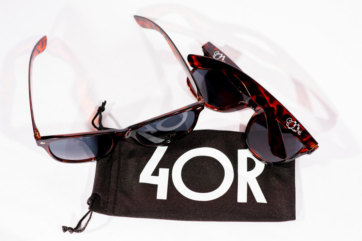 4OR "Wayfarer" Shades