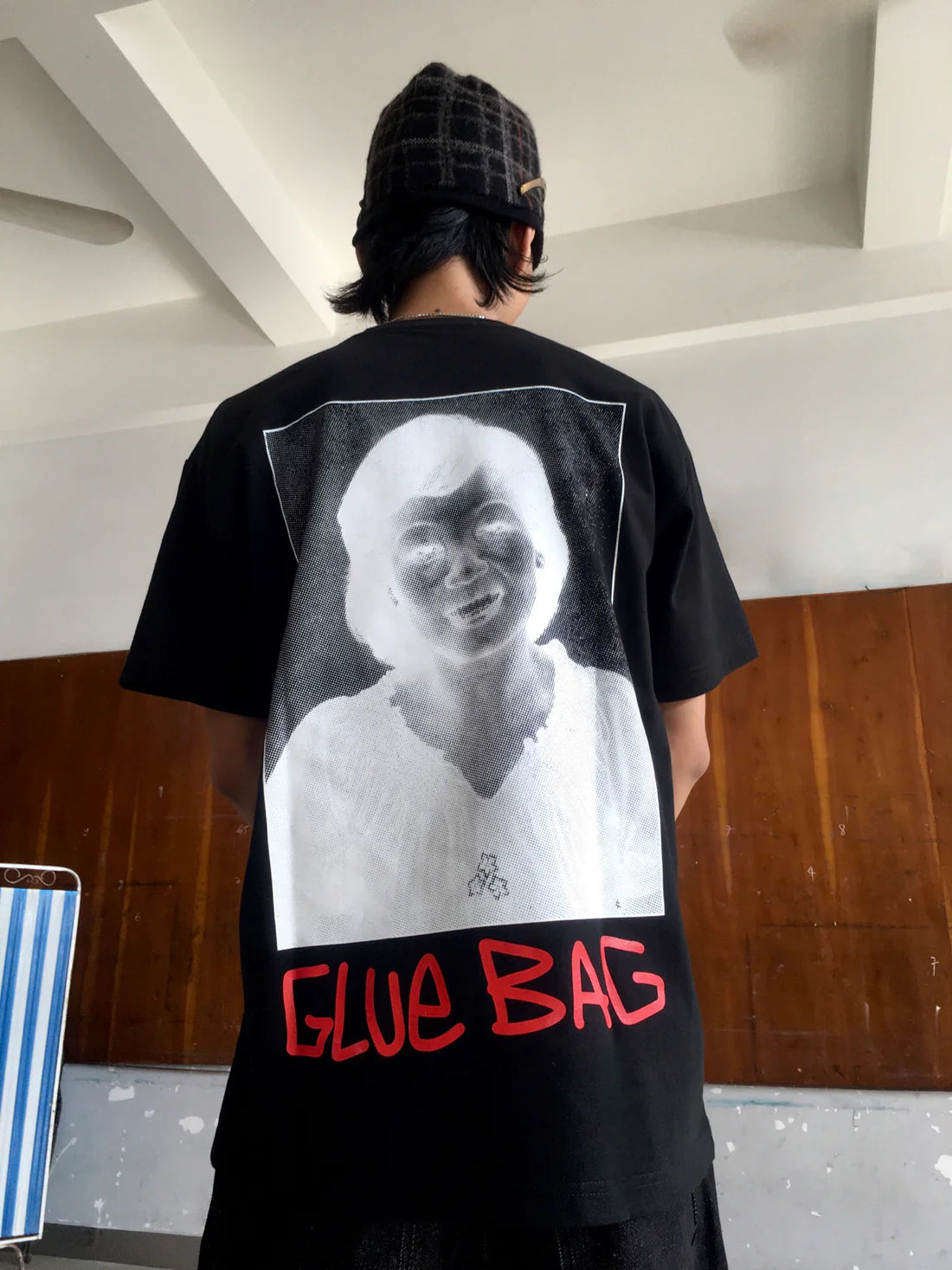 GLUE BAG Glue Girl Tee BLK
