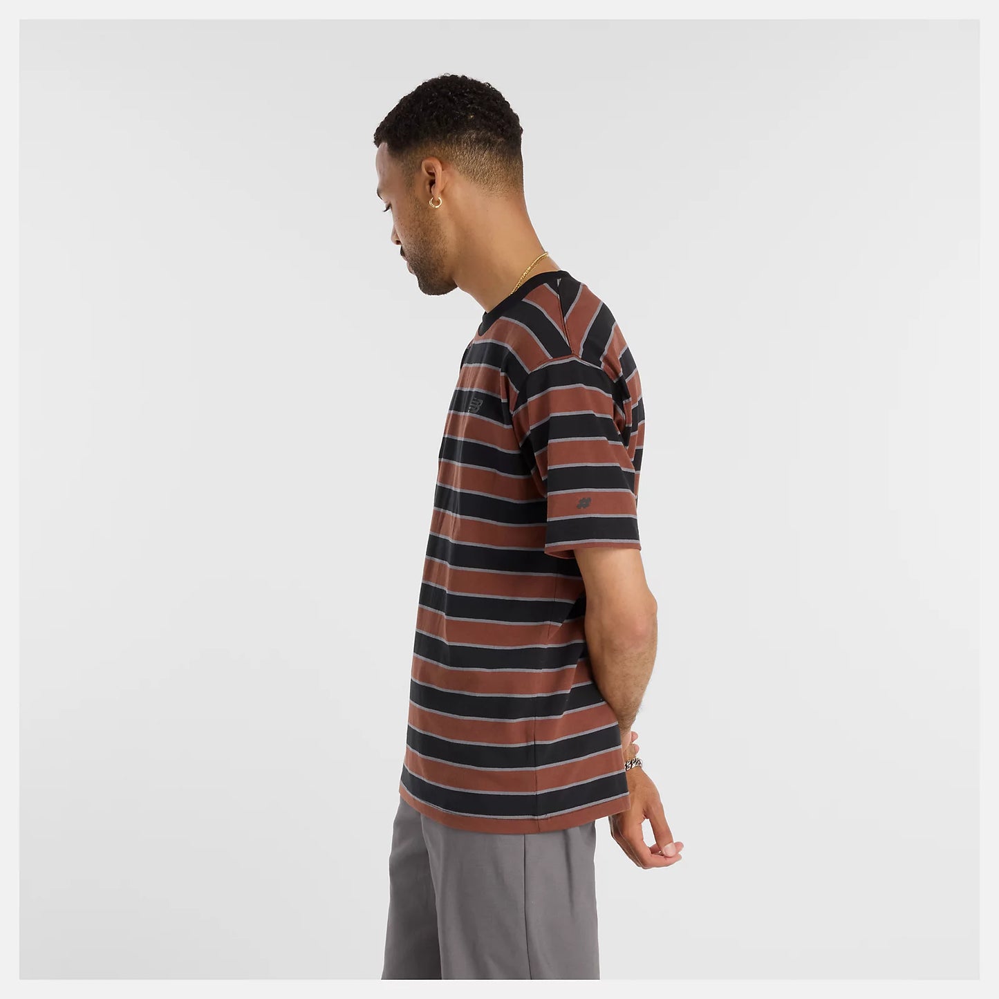 NB NUMERIC THIN STRIPE T-SHIRT (Black)