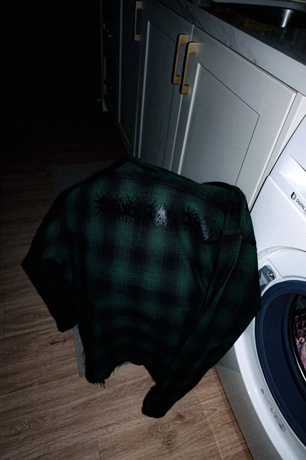 Stubbine 'Flannel Ft. Daisyneverbloom' T-Shirt